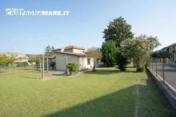 Villa unifamiliare via 2 Febbraio 10/h, Berra, Riva del Po