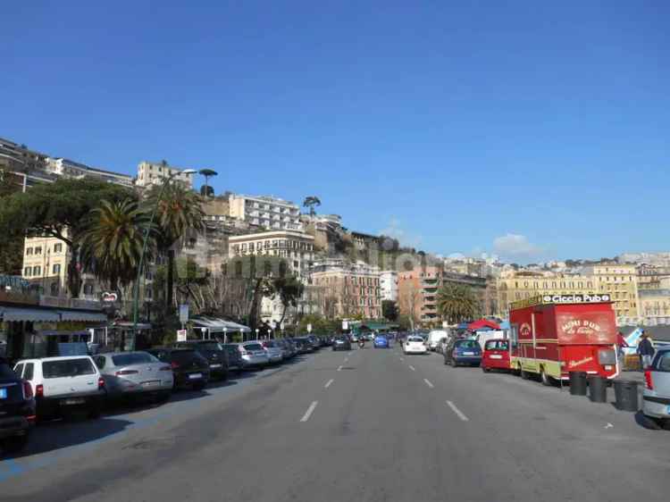 Quadrilocale via Mergellina, Mergellina - Piedigrotta, Napoli