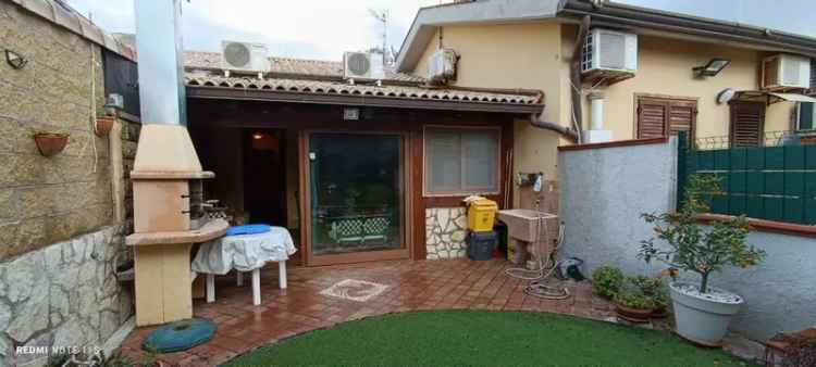 Villa in Via Costanza D'Altavilla 3, Campofelice di Roccella, 65 m²