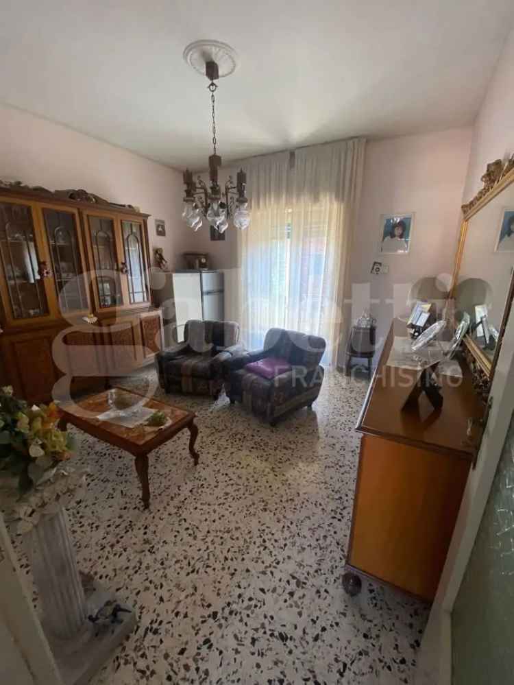 Appartamento in Via Ferreria, 221, Baronissi (SA)