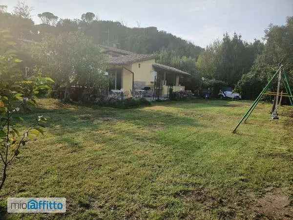 Villa In Affitto in Grande Raccordo Anulare, Roma, Lazio