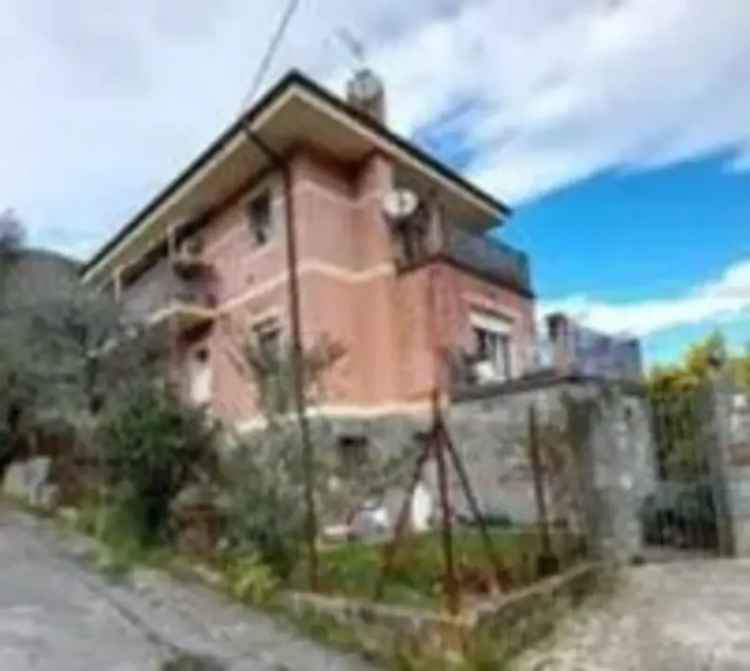 Appartamento in Via Roma 231, Isolabona, 5 locali, 1 bagno, 78 m²