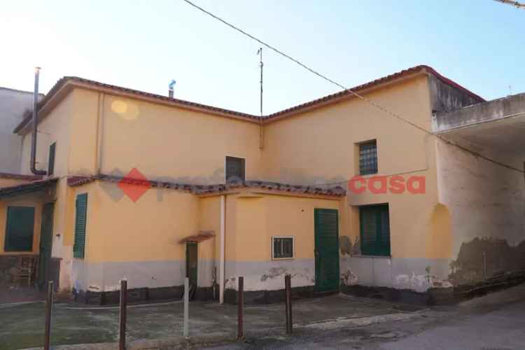 Villa unifamiliare via Passanti, 56, Centro, Scafati