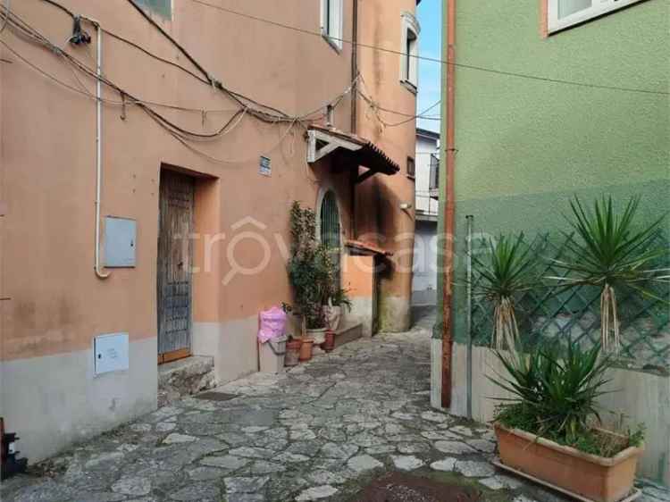 Casa Indipendente in vendita a Ponte ponte