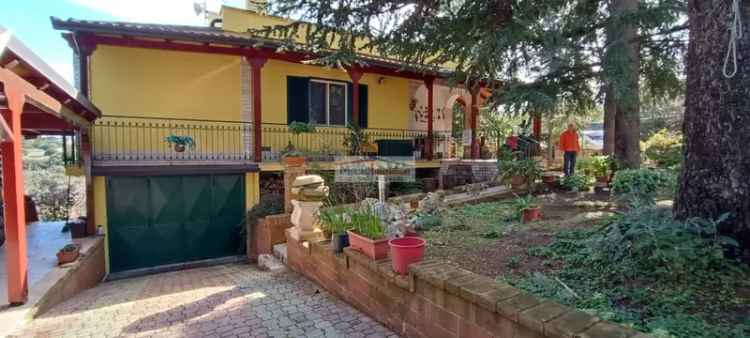 Villa unifamiliare via Parco la Vecchia 19, Borgo Parco La Vecchia, Cassano delle Murge