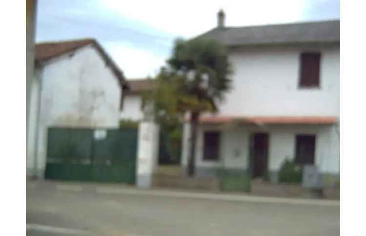 Casa indipendente in vendita a Candia Lomellina