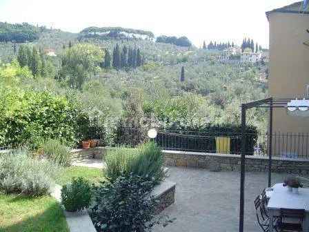 Quadrilocale via dei Fancelli, Settignano, Firenze