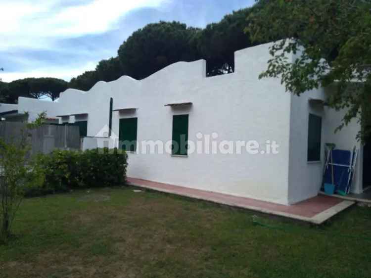 Villa unifamiliare via San Felice Circeo, Centro, San Felice Circeo