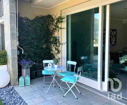 Vendita villa a schiera 7 locali di 138 m² in Oggiono (23848) - 122521 - iad