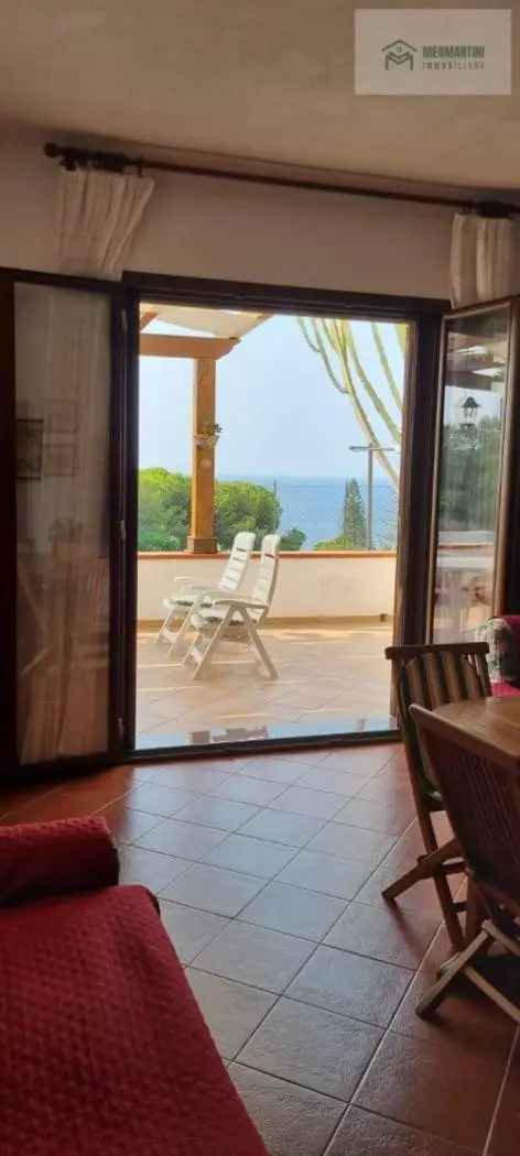 Villa plurifamiliare Strada Capo Murro di Porco 222, Plemmirio, Siracusa