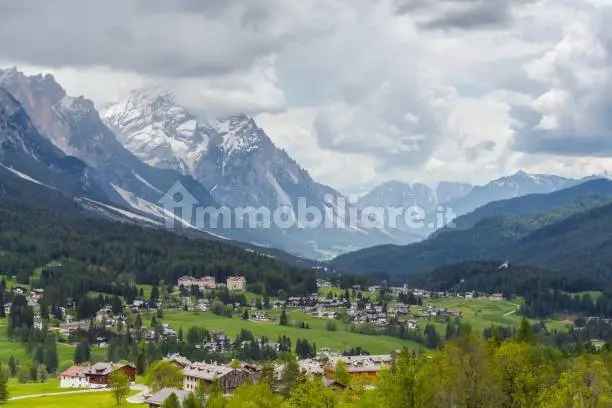 Villa unifamiliare 395 m², Centro, Cortina d'Ampezzo