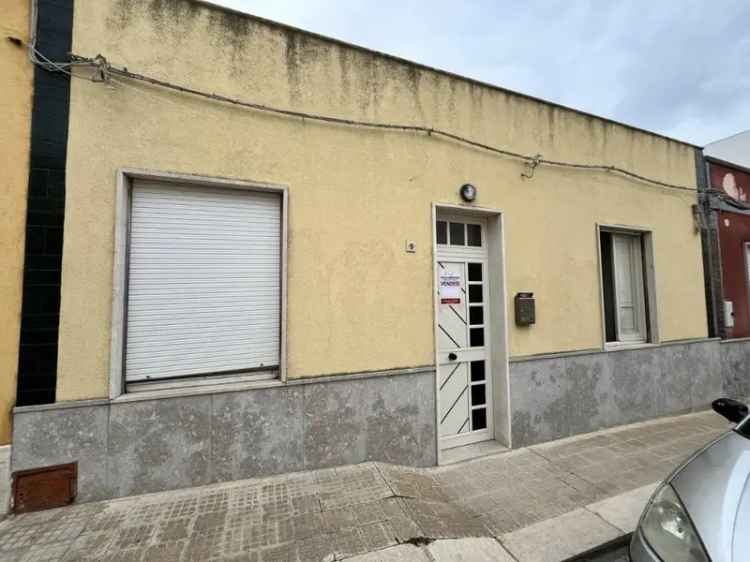 Appartamento in Via Massaua 5, Custonaci, 120 m², da ristrutturare