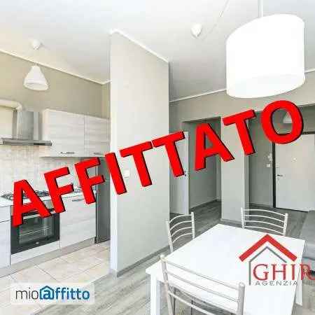 Appartamento In Affitto in Genova, Liguria