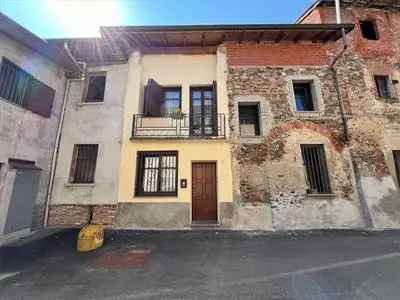 Porzione di Casa in Vendita, 4 Locali, 103 mq, Cavaglio d'Agogn - Cavaglio d'Agogna - Appartamenti in vendita Novara