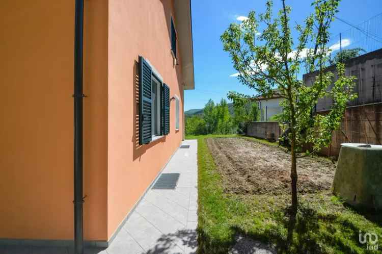 Vendita villa 7 locali di 160 m² in Carcare (17043) - 118648 - iad