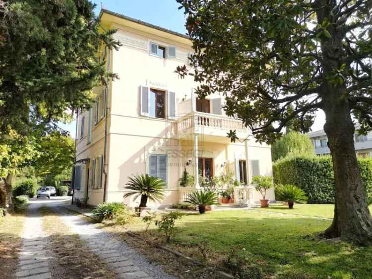 Villa unifamiliare via Roma, Centro, Porcari