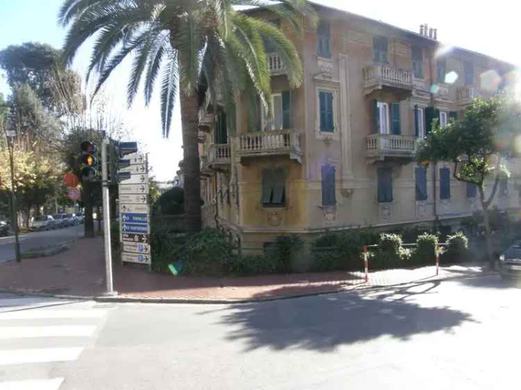 Appartamento in Viale rainusso, Santa Margherita Ligure, 6 locali