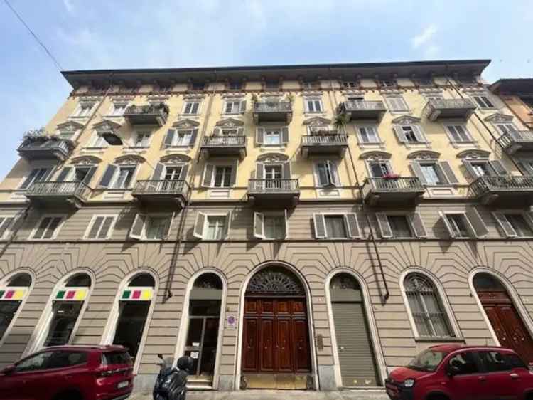 Appartamento in Via Principi d'Acaja, Torino, 5 locali, 1 bagno