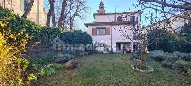 Villa unifamiliare via Igo Gruden 74, Basovizza - Trebiciano, Trieste