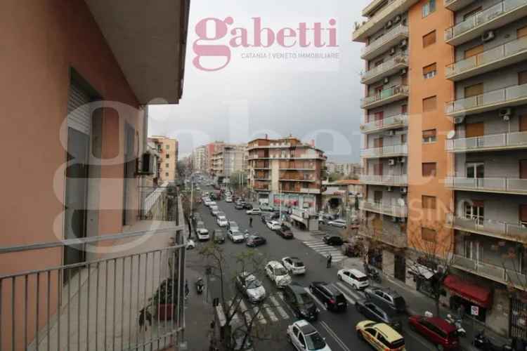 Appartamento in Viale Mario Rapisardi, 293, Catania (CT)