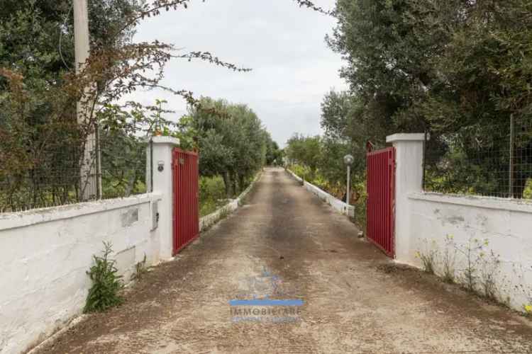 Villa in Contrada Maresca, Carovigno, 5 locali, 1 bagno, 90 m², camino