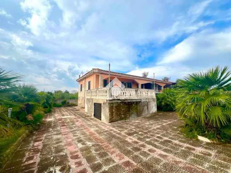 Villa a schiera d'angolo in vendita