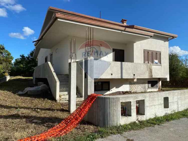 Villa unifamiliare via Cannavinella snc, Rocchetta a Volturno