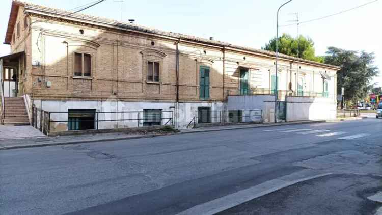 Terratetto unifamiliare via Ferro di Cavallo, Centro, Lanciano