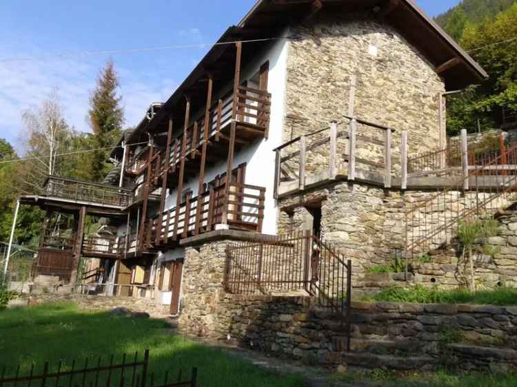 Terratetto plurifamiliare San Giovanni, Montagna in Valtellina