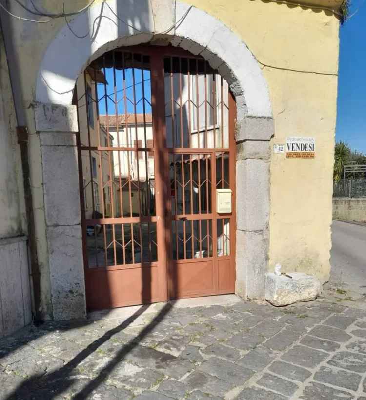 Terratetto unifamiliare piazza San Donato, Airola