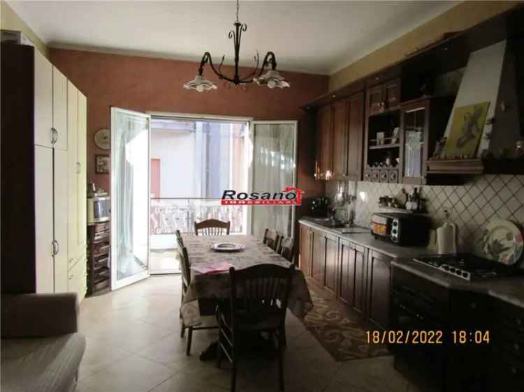 Appartamento in Via FALLICA, Biancavilla, 5 locali, 2 bagni, 140 m²