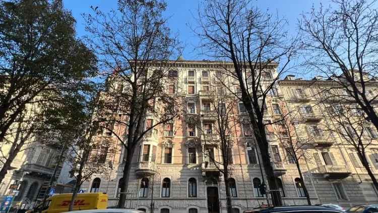 Appartamento in Corso Palestro, Torino, 8 locali, 2 bagni, 204 m²