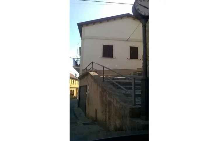 Casa indipendente in vendita a Santa Severina