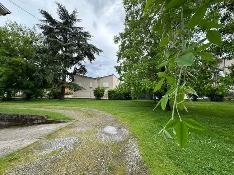 Villa in Piazza patrioti 8, Cortemaggiore, 6 locali, 3 bagni, garage