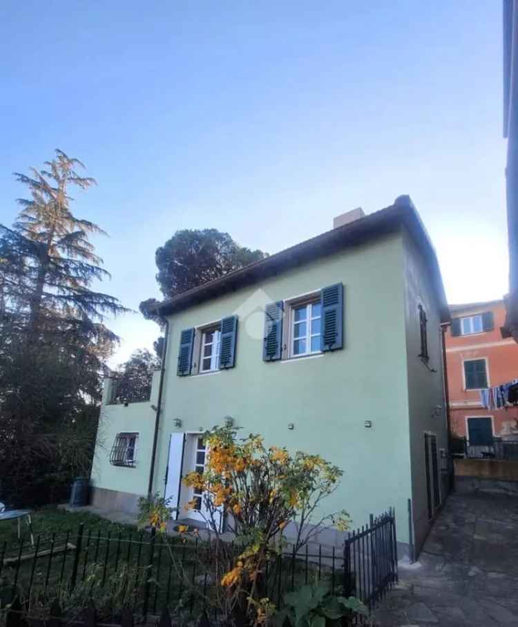 Villa unifamiliare via Pozzoni, Bolzaneto, Genova