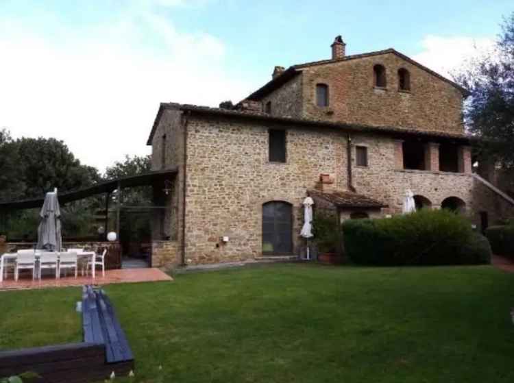 Villa in Località Gaville 78, Arezzo, 8 locali, 4 bagni, 445 m²