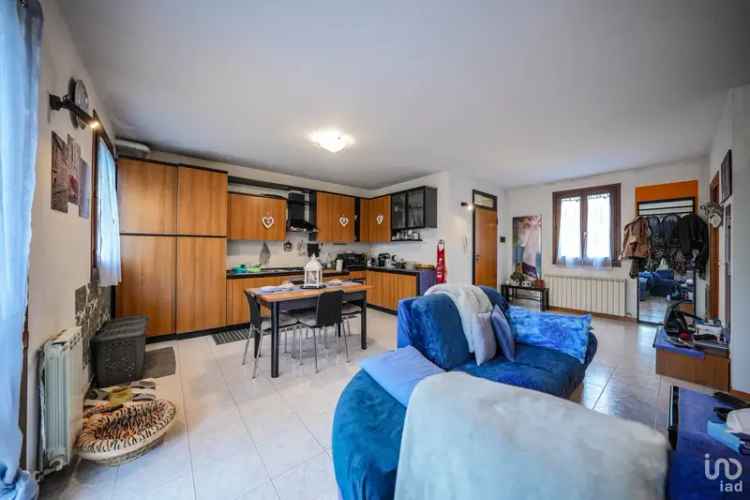 Vendita casa 5 locali di 120 m² in Codigoro (44021) - 132417 - iad