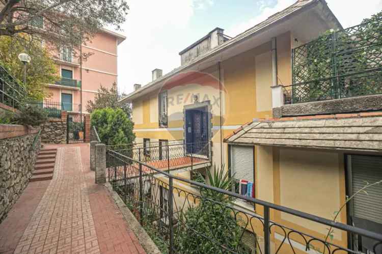 Appartamento in Via Giulio Tanini, Genova, 6 locali, 1 bagno, 99 m²