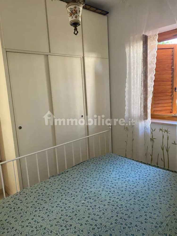 Appartamento in villa viale Himera 18, Campofelice di Roccella