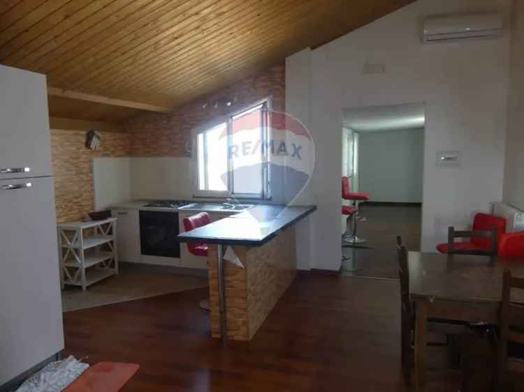 Attico ottimo stato, 110 m², San Filippo, Modica