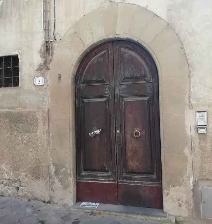 Appartamento in Via della fontana, Pescia, 8 locali, 1 bagno, 125 m²