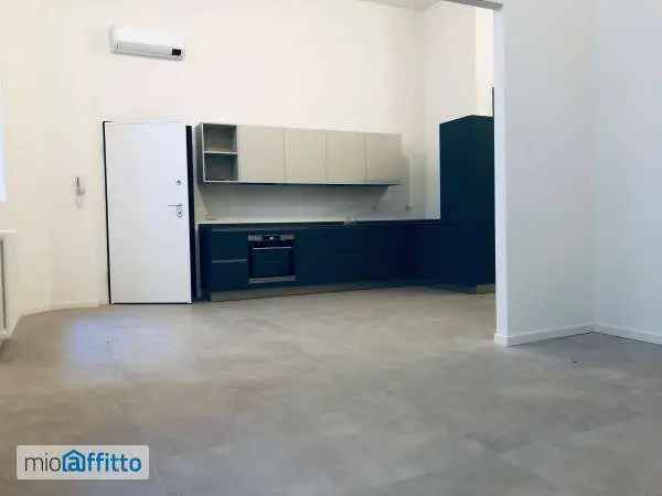 Appartamento In Affitto in Milano, Lombardia