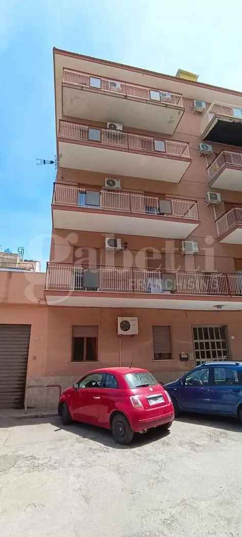 Appartamento in Via Archimede Campini, Palermo (PA)