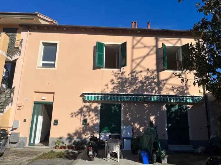 Appartamento in Via al Mattatoio 8, Sestri Levante, 7 locali, 3 bagni