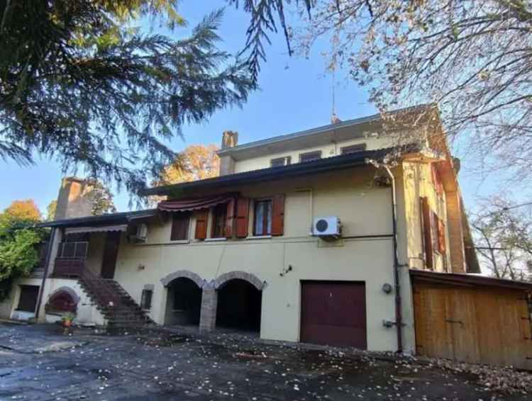 Villa in Corso Italia, Terre del Reno, 12 locali, 3 bagni, 282 m²