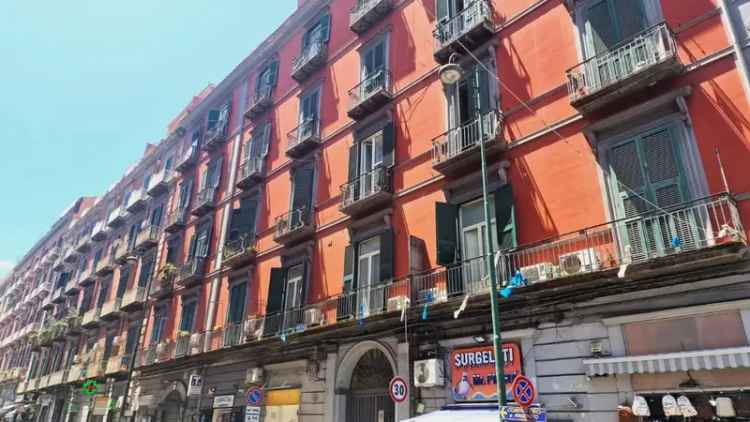 Appartamento in Corso Vittorio Emanuele 481, Napoli, 5 locali, 1 bagno