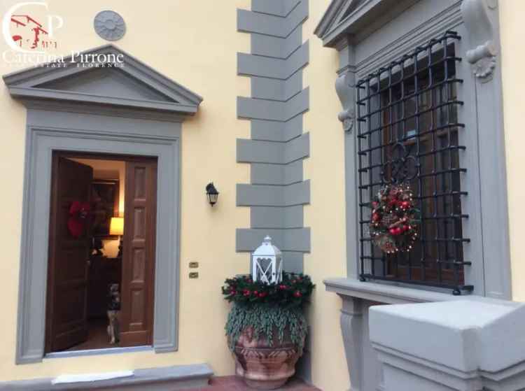 Appartamento in Via di Capornia, Firenze, 7 locali, 4 bagni, 200 m²