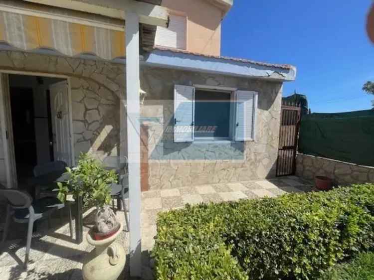 Villa in Via Orazio Nelson, Siracusa, 4 locali, porta blindata