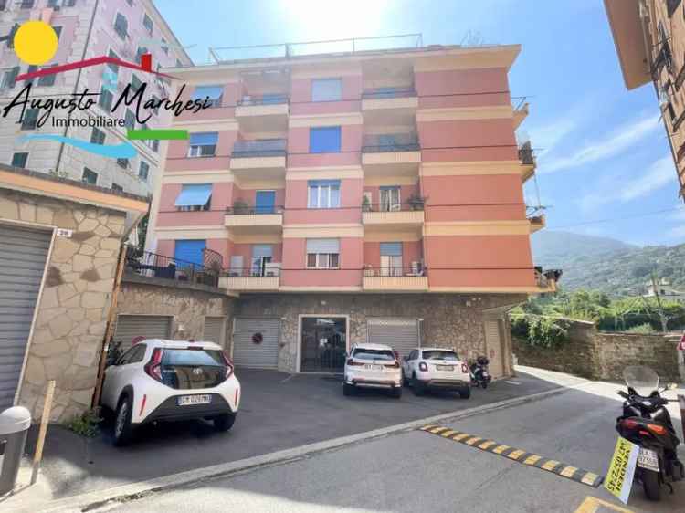 Appartamento in Via Pietro Risso, Camogli, 8 locali, 1 bagno, 130 m²