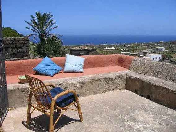 Villa unifamiliare via Madonna della Margana, Centro, Pantelleria